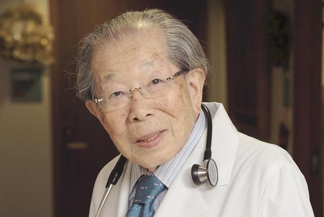 SHIGEAKI HINOHARA: LONGEVITY EXPERT AND EVOO ADMIRER