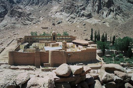 EL AOVE, PROTAGONISTA EN LOS MONASTERIOS DEL ANTIGUO EGIPTO