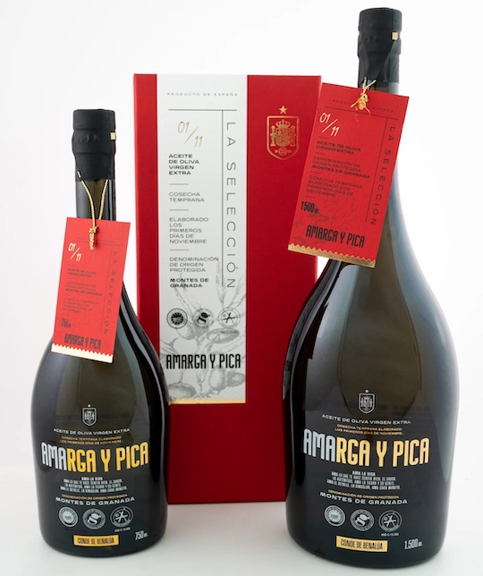 THE STRATEGIC COOPERATIVE MODEL THAT GENERATES LOYALTY IN EXCHANGE FOR FREEDOM